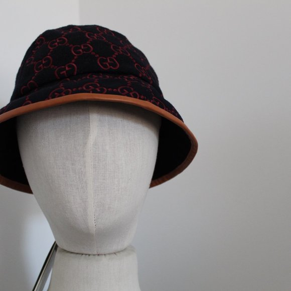 NWT GUCCI GG Supreme Monogram Leather Wool Bucket Hat M 57 cm 679426 UNISEX - Picture 8 of 9